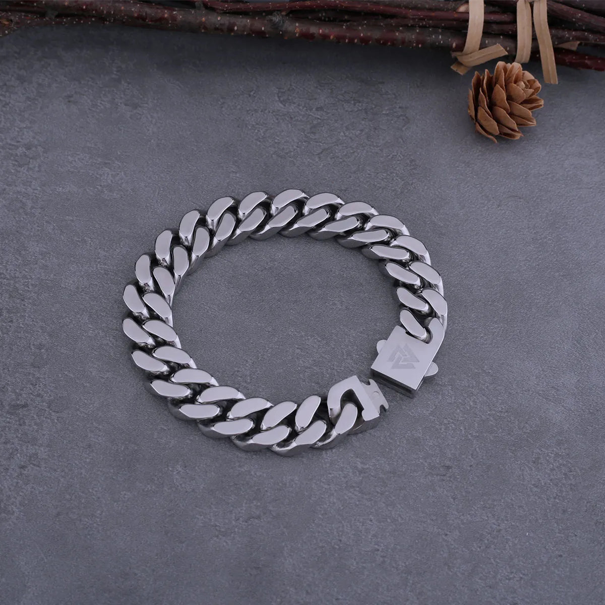 Viking Cast Cuban Chain